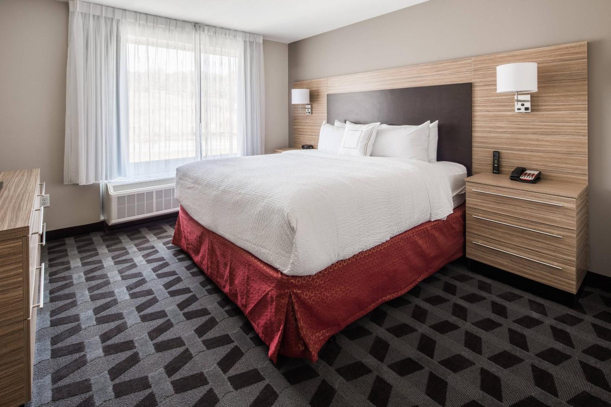 Towneplace Suites By Marriott Cleveland Chambre photo