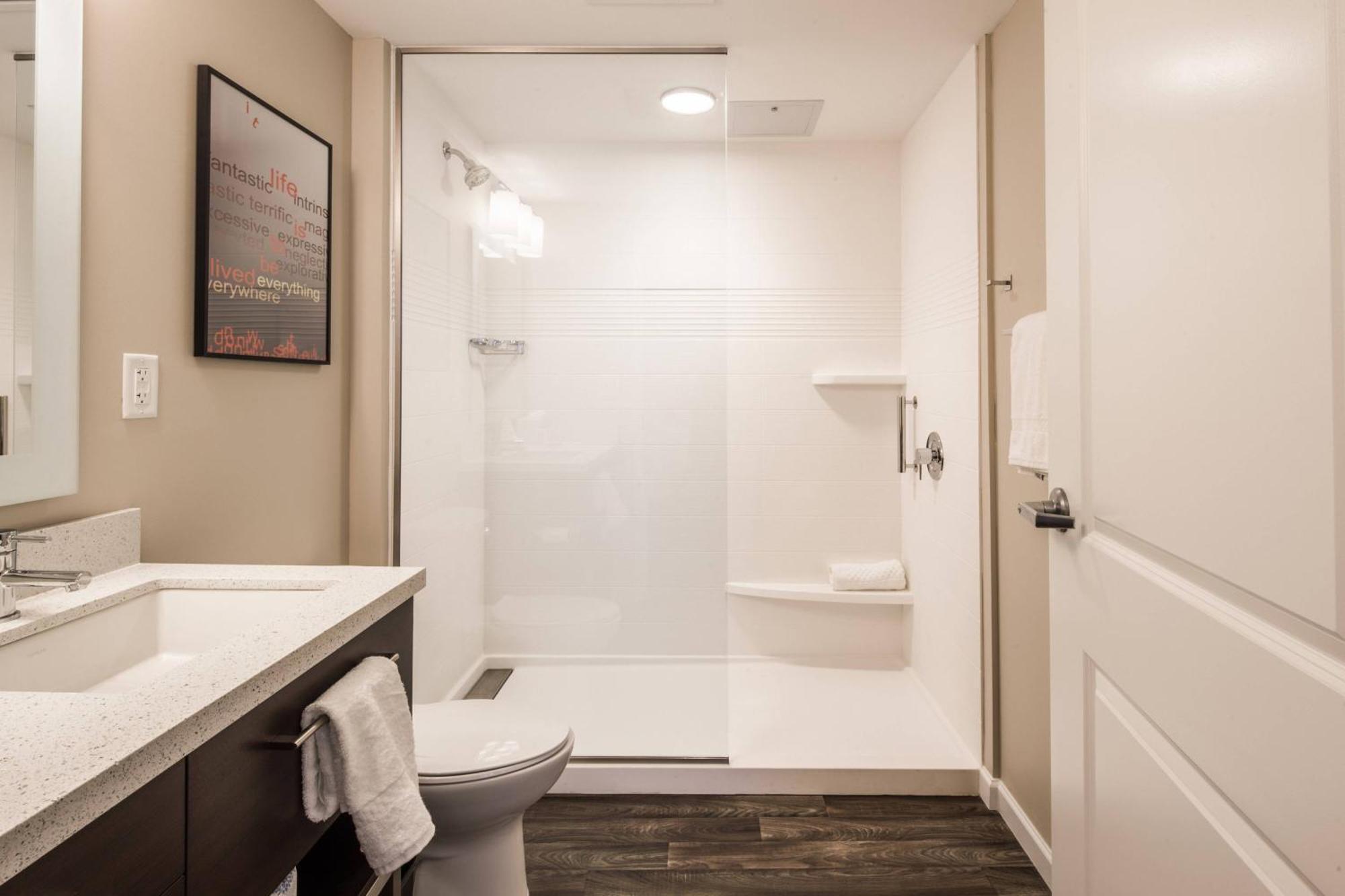 Towneplace Suites By Marriott Cleveland Chambre photo